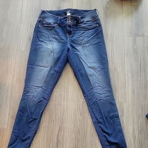 Torrid Size 16T Jeans